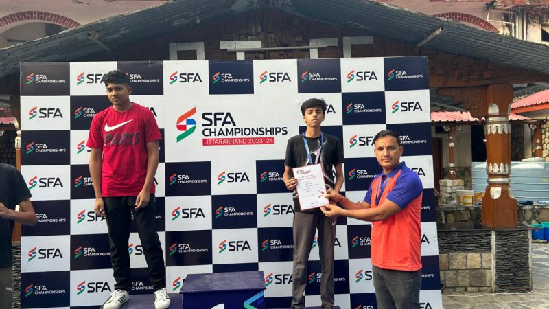 ऋषिकेश के एनडीएस स्कूल के छात्र आदर्श भट्ट ने एसएफए खेलों में एक बार फिर जीता निशानेबाज़ी का पदक