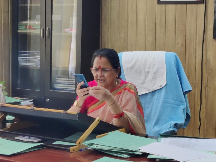 राजधानी के प्रेमनगर क्षेत्र में विवाहित महिलाओं पर परिवार की बर्बरता पर महिला आयोग अध्यक्ष सख्त, एसएसपी को दिए कड़ी कार्रवाई के निर्देश